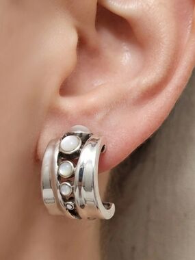 Barse Chunky 925 Sterling Silver Mother of Pearl Modernist Wide Hoop Earrings